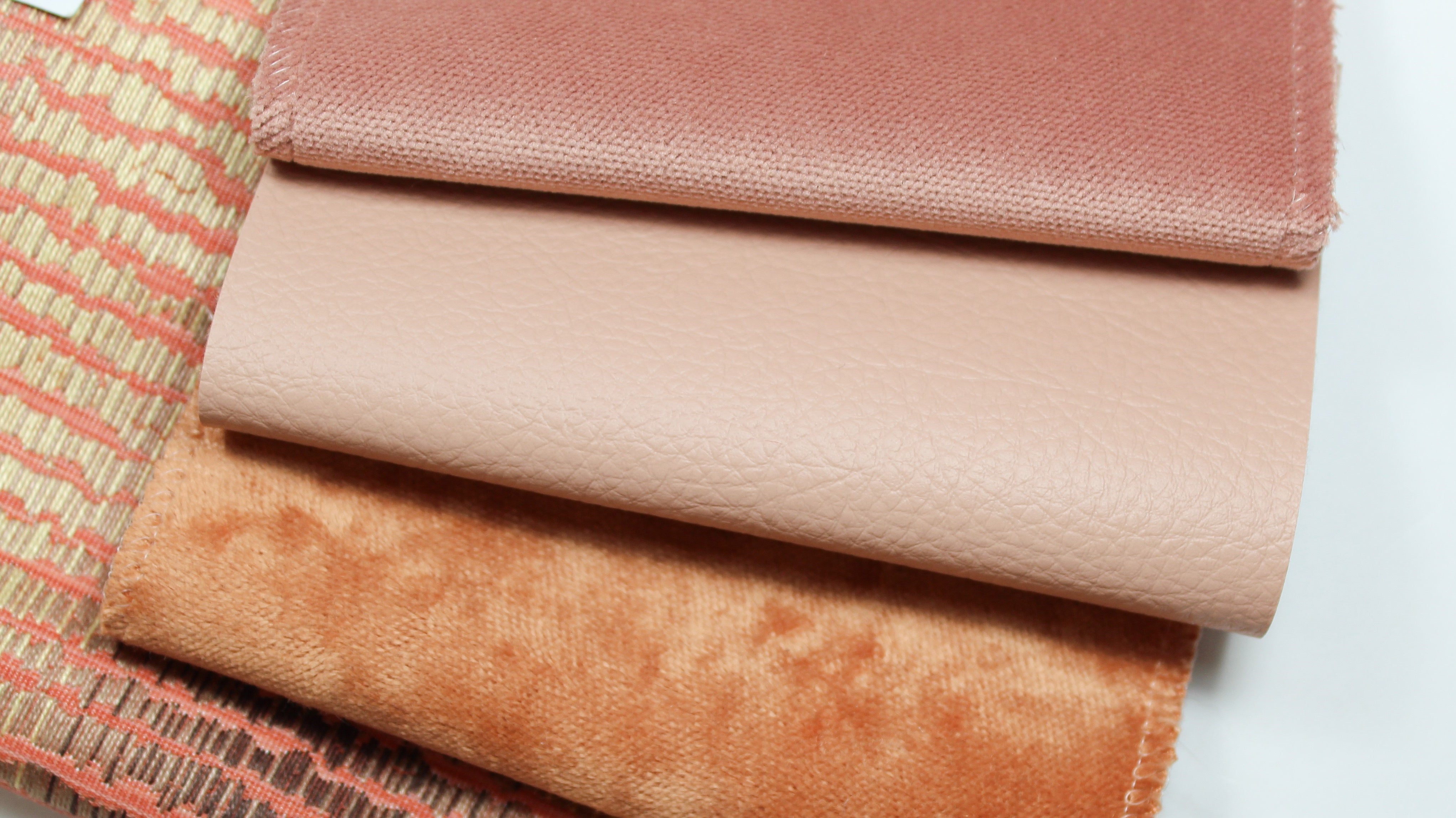 Pantone Color of the Year 2024